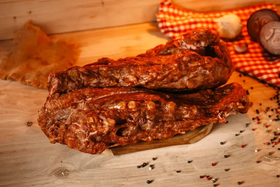 Maso Jičín Uzená žebírka masitá hruďovky žebírka