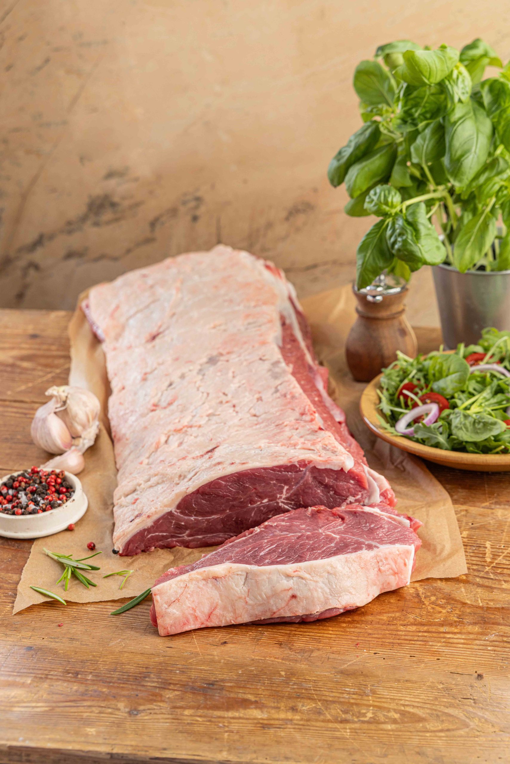 Premium Butcher Striploin roast 4kg+ celý kus na gril