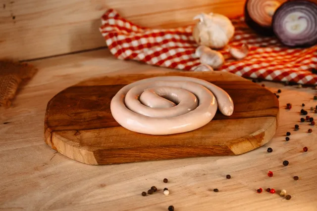 Maso Jičín vinná klobása čerstvá na pánev