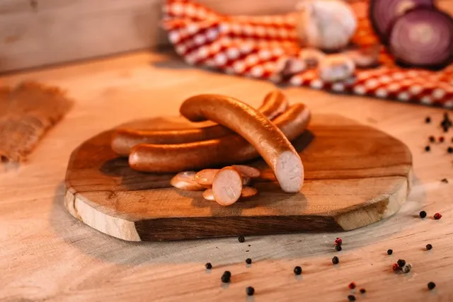 Maso Jičín Exclusive párky se sýrem