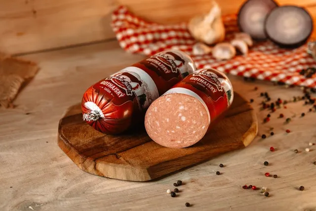 Maso Jičín Gothajský salám 500g měký salám