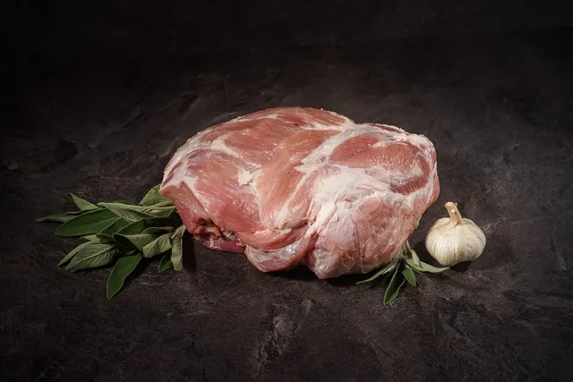 Maso do domu To pravé uzené plec vepřová bez kosti 3–5 kg
