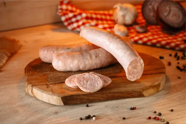 Maso Jičín Grilovací klobása Jalapeňo pikantní