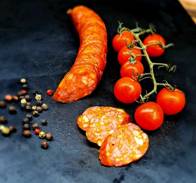 Maso do domu To pravé uzené maďarská klobása pikantní papriková