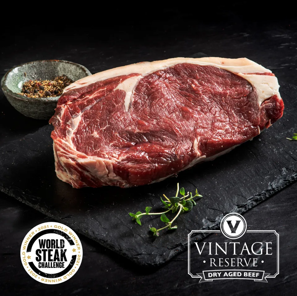 Premium Butcher Vintage Reserve Striploin steak 20oz stařený